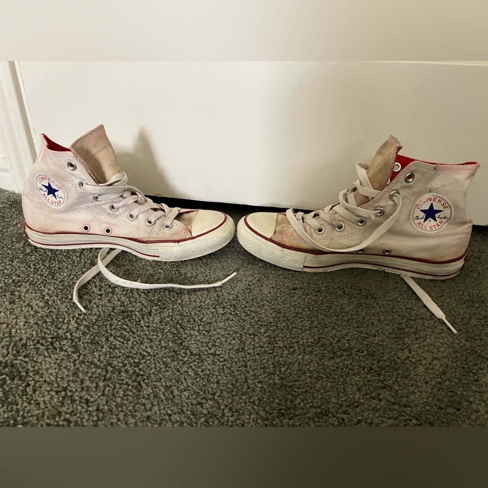 Converse All Star white high top canvas shoes size 6 men’s, size 8 womens